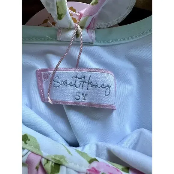 NWT SweetHoney Moxie One Piece Swimsuit Palest Pink Floral Ruffle Preppy 5 - Picture 3 of 6